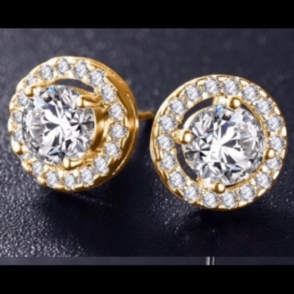 Stunners! Diamond look earrings at a great price.